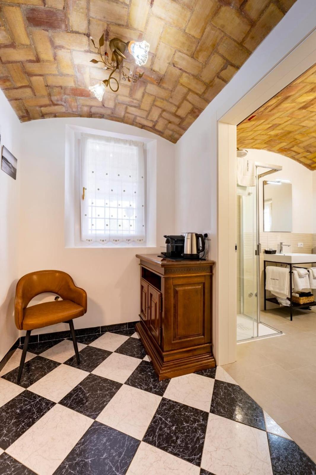 Due Maesta Home Reggio Emilia Exterior photo